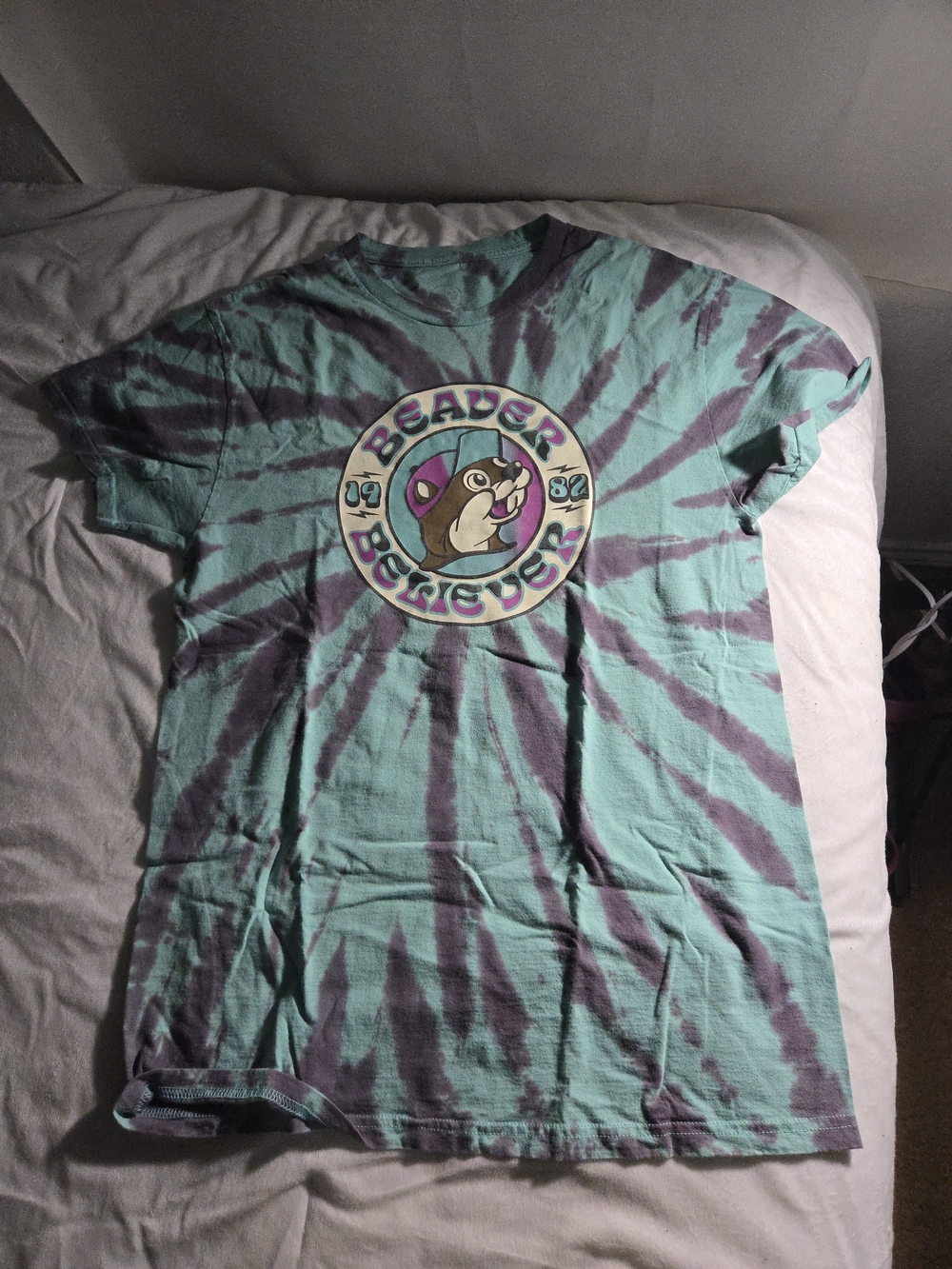 BUCEES beaver Believer Tie-Dye Tee in Teal and Purple